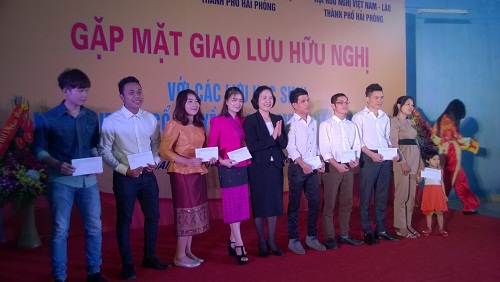 Tieu de